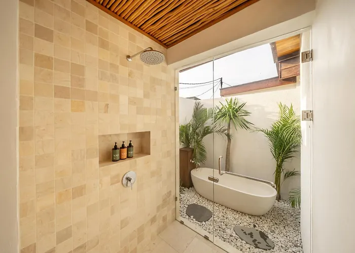 Nalu Uluwatu! 7 Villa Uluwatu (Bali)