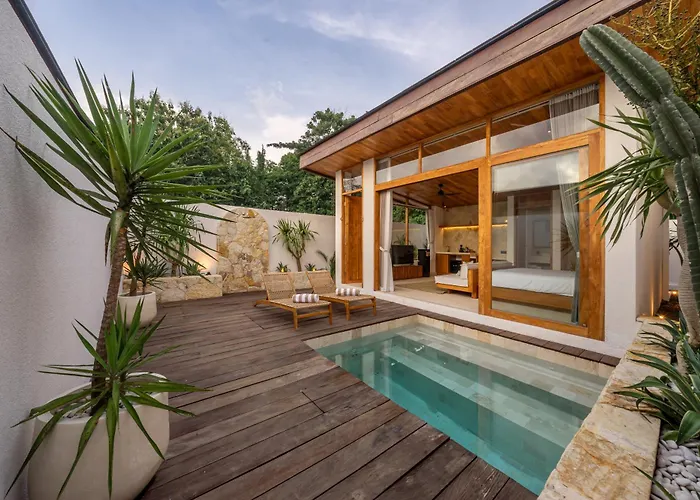 Nalu Uluwatu! 7 Uluwatu (Bali)