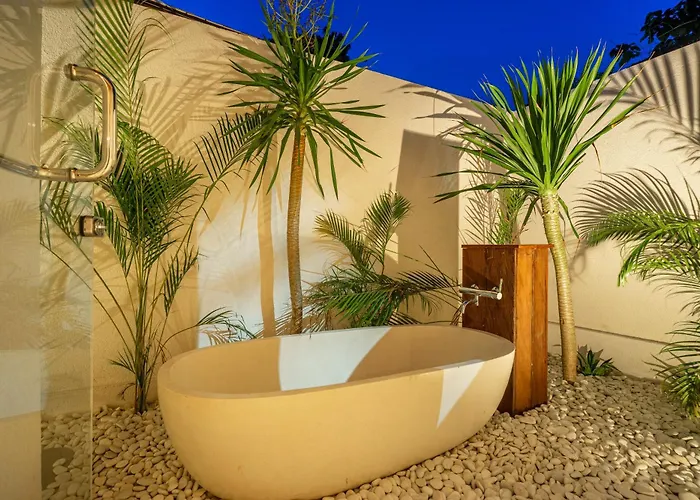 Nalu Uluwatu! 7 * Uluwatu (Bali)